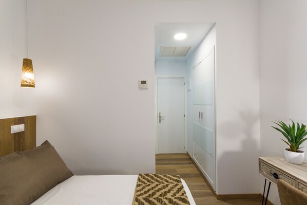 Room - The Bridge Huertas (Madrid)