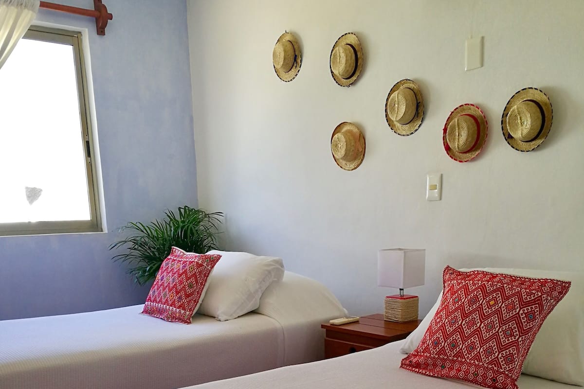 Camera Comfort con letto matrimoniale o 2 letti singoli, 2 letti singoli, bagno privato | Wi-Fi gratuito