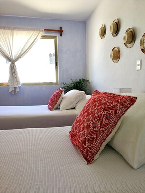 Comfort Double or Twin Room, 2 Single Beds, Private Bathroom - Amanecer y Mañana Private Room - Tulum Town (Tulum)