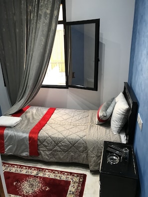 Room - Hôtel Biarritz (Tangier)