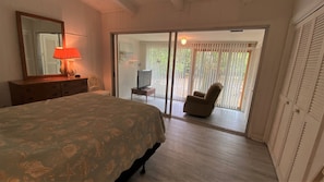 3 habitaciones, tabla de planchar con plancha y wifi gratis 