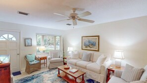 Smart TV, DVD player