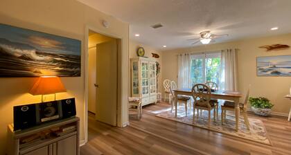 Island Pines 3 bedrooms, 2 bathrooms