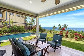 Outdoor dining - 🏖️Oceanfront Keauhou Home w/ Pool, A/C + Pickleball (Kailua Kona)