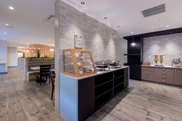Petit déjeuner buffet compris tous les jours