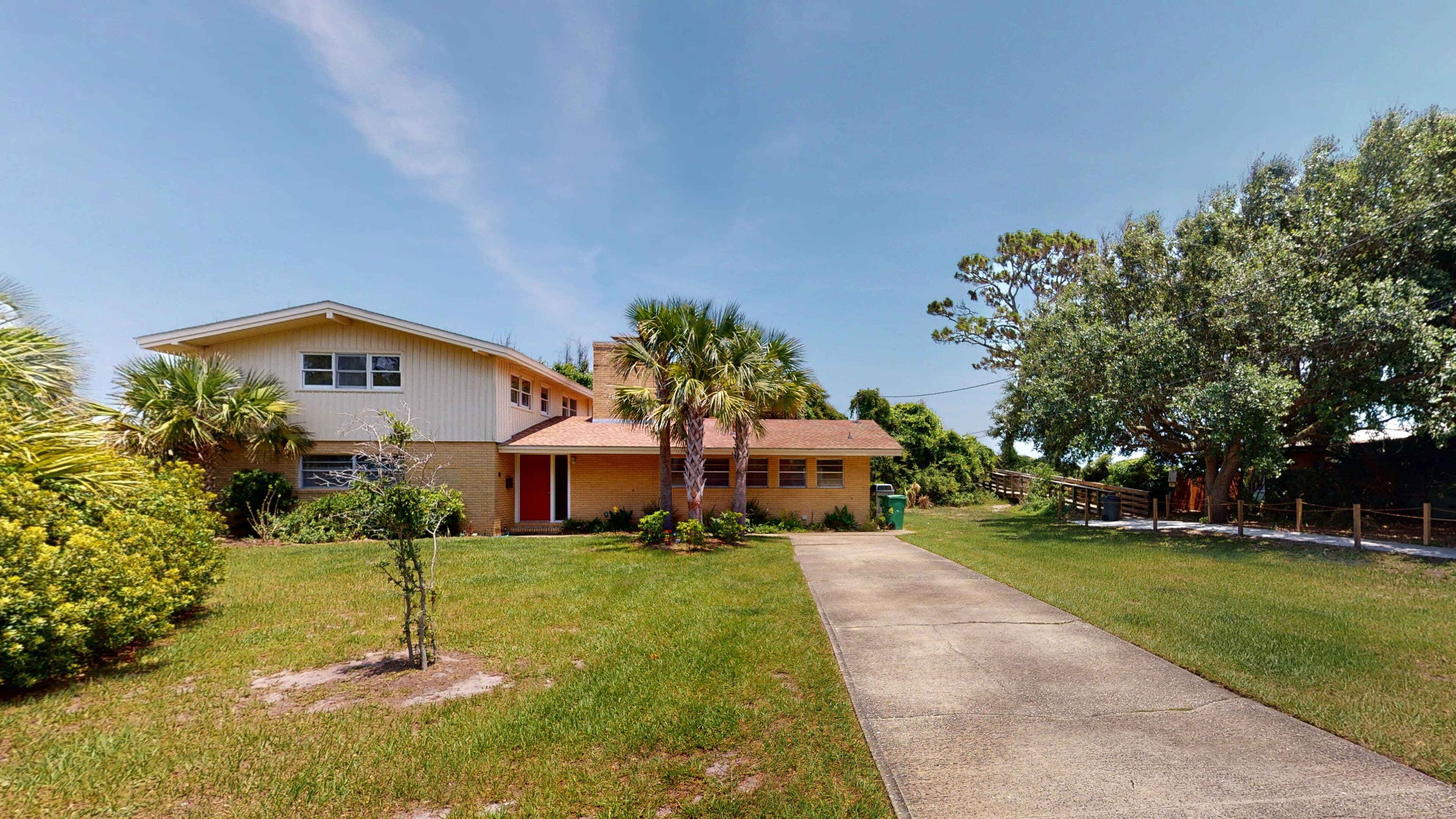 SEASCAPE 4 bedrooms, 3 bathrooms