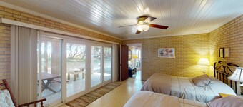 SEASCAPE 4 bedrooms, 3 bathrooms