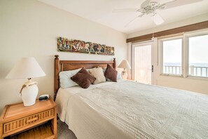 2 bedrooms, iron/ironing board, Internet, bed sheets