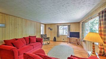 TV, DVD player, books