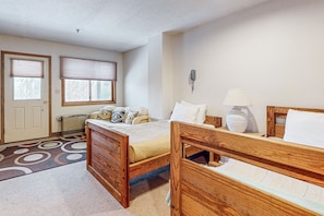 3 habitaciones, internet y ropa de cama