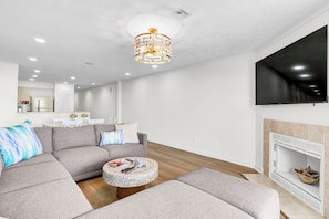TV, DVD player - Wrightsville Dunes G-2B - Second floor oceanfront condo (Wrightsville Beach)
