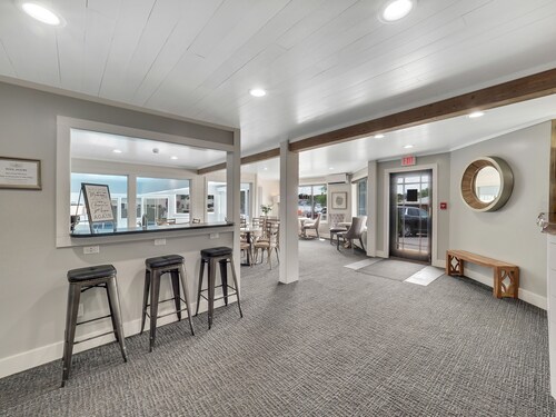 Suite 202 with Bridge View | Cottage Feel | Downtown| Indoor/Outdoor Pool