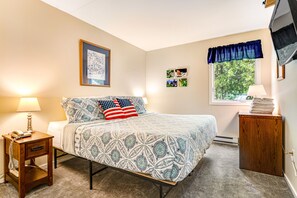 2 chambres, fer et planche à repasser, Internet gratuit, draps fournis