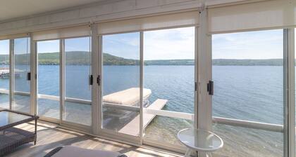 Paradise Found - Luxury Living on Keuka Lake!