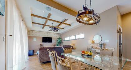 Moderna casa frente al mar w / impresionante piscina privada y cubierta - perro amistoso!