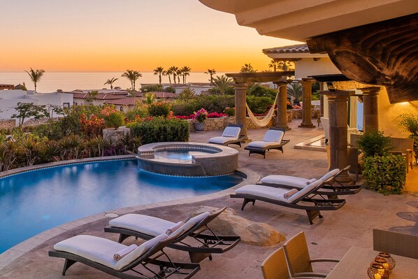 Alberca al aire libre 