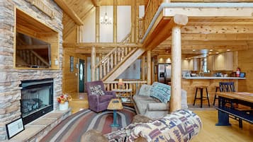 TV, fireplace, DVD player