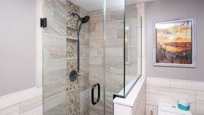 Shower, towels