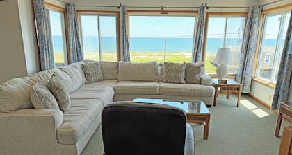 SEMI-Oceanfront 5 perusasetusten kaksi keittiötä, Dog ystävällinen, Ping Pong, Crows Nest
