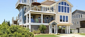 SN10212-Remarkable with private pool, observation room, 4 BRs and pool table.