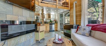 Idaho Springs Cabin w/ Hot Tub on Half Acre!