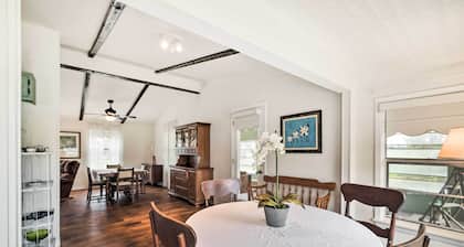 On Scenic 60-Acre Farm: Carmine Cottage w/ Porch