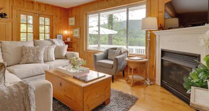 Candler Cabin w/ Deck & Mount Pisgah Views!