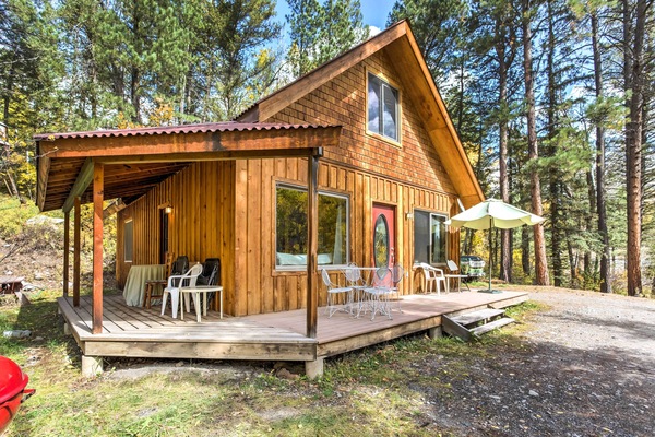 Marble Vacation Rental | 1BR + Loft | 1.5BA | 1,000 Sq Ft | Steps to Enter