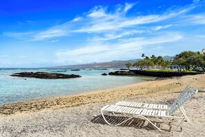 Beach nearby - ๐๏ธ Private Beach | Lagoon & Ocean View | Concierge Included | Spacious Lanai! (Kamuela)