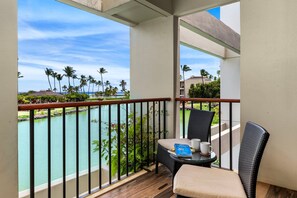 Property grounds - 🏖️ Mauna Lani Townhome with Ocean & Lagoon Views (Kamuela)