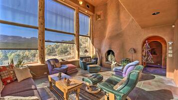 Fireplace, stereo