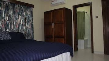 3 chambres, fer et planche Ă repasser, Wi-Fi, draps fournis