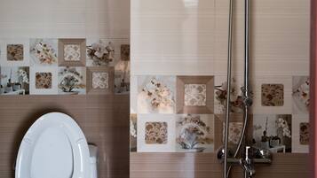 Hair dryer, towels