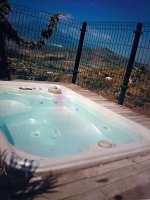 Außen-Whirlpool