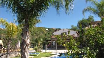 Piscina a l'aire lliure