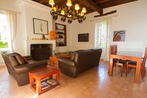 TV, fireplace, DVD player, foosball