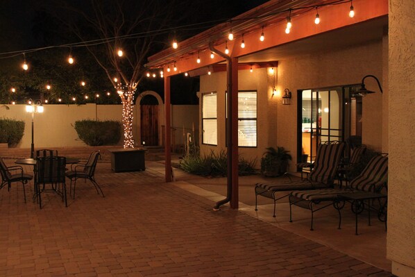 Terrace/patio - Tempe/Chandler Vacation Home - Community POOL & SPA (Chandler)