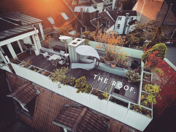 Outdoor dining - THE ROOF Penthouse in the heart of Karlsruhe (Karlsruhe)