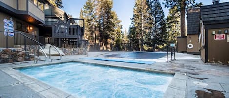 Außenpool, beheizter Pool