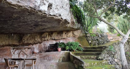 Belle maison de campagne "La Peña", Teror, Grande Canarie, WIFI, BBQ, Nature, Relax.