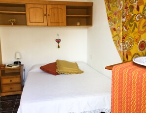 1 chambre, Wi-Fi gratuit, draps fournis