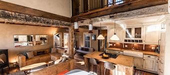 The Top Rated Home in Crested Butte! Best Location, Hot Tub & Steam Shower!
