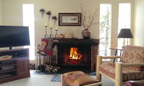 Interior - Family Vacation Home: West Vail. Mountain View. (Vail)