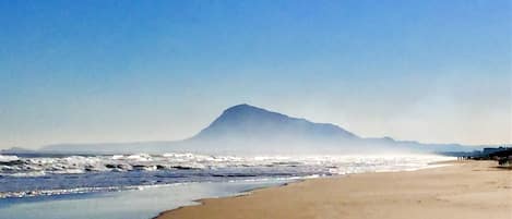 Ubicación cercana a la playa