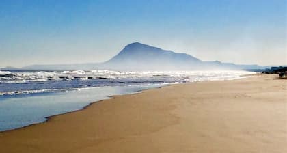 Ferienvilla in Oliva Nova 100m zum Strand, Dachterrasse und gratis WiFi 200 MB