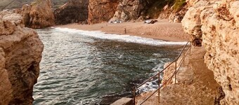 Villa on the beach in Pals-Begur with barbecue and private pool