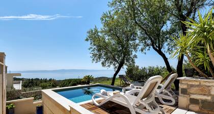 Minigolf,Bikes,Pool,Jacuzzi,Sauna, Gym