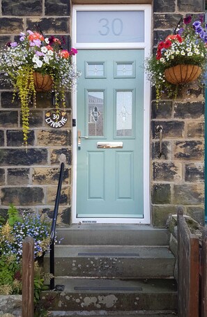Exterior - Lyndene (Sheffield)