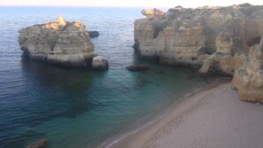Playa en los alrededores