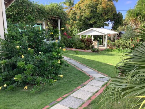 Garden Delight Studio is conveniently located in Rodney Bay!